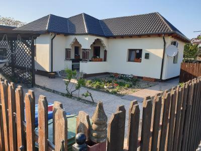 Casa Carter Hotel Sfantu Gheorghe  Luaran gambar